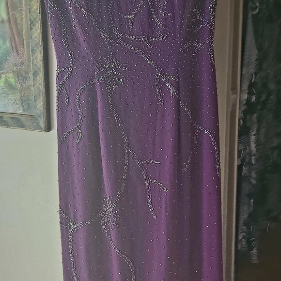 J7 - Exquisite Starburst Fully Beaded Beautiful Maxi Gown - slit in back - Picture 2 of 9